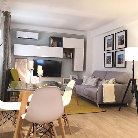 شقة New Luxury House In The Center! Nuevo Piso De Lujo En El Centro. مالقة المظهر الخارجي الصورة