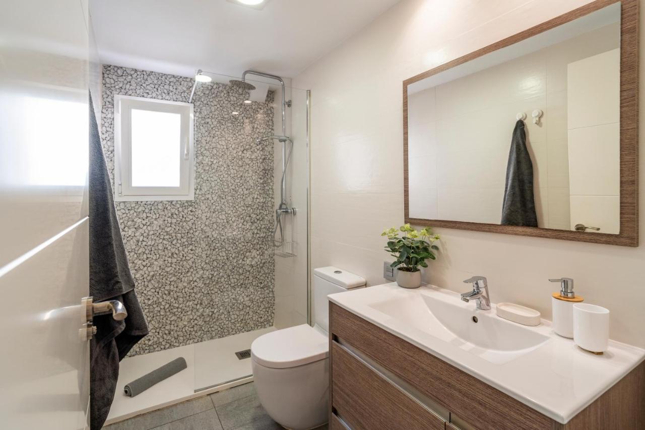 شقة New Luxury House In The Center! Nuevo Piso De Lujo En El Centro. مالقة المظهر الخارجي الصورة